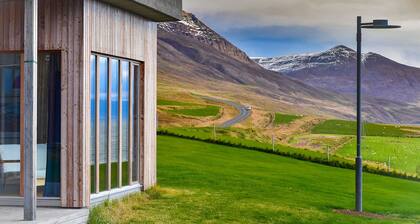 Wonderful holiday house on the Nollur farm at Eyafjord