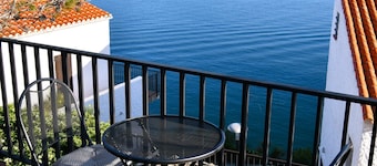 TrĂšs belle maison face Ă la mer avec magnifique panorama! Renovation 2023!