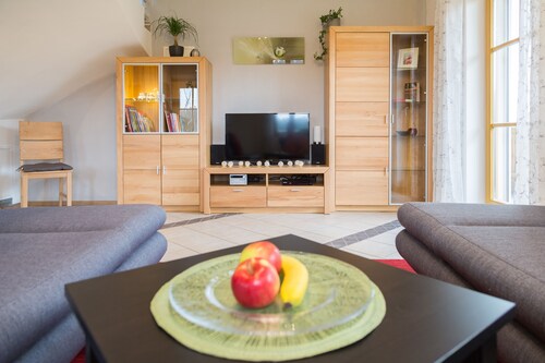 Familienfreundliche u. ruhige Ferienwohnung zwischen München und Chiemsee