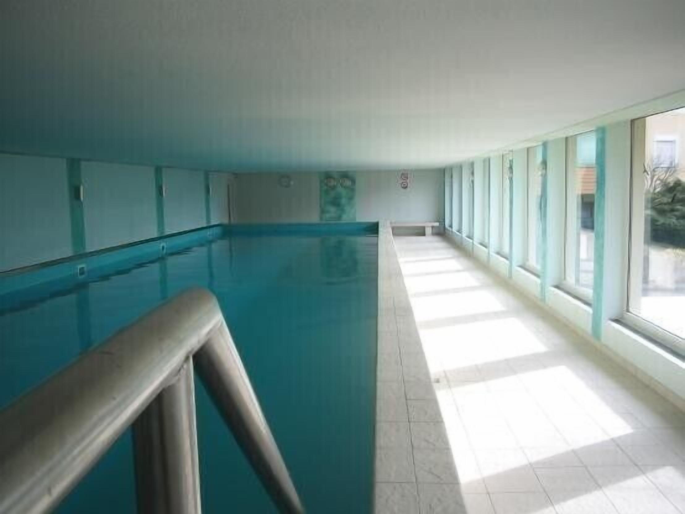 Beheiztes Schwimmbecken