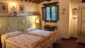 3 chambres, bureau, fer et planche Ă repasser, Wi-Fi gratuit