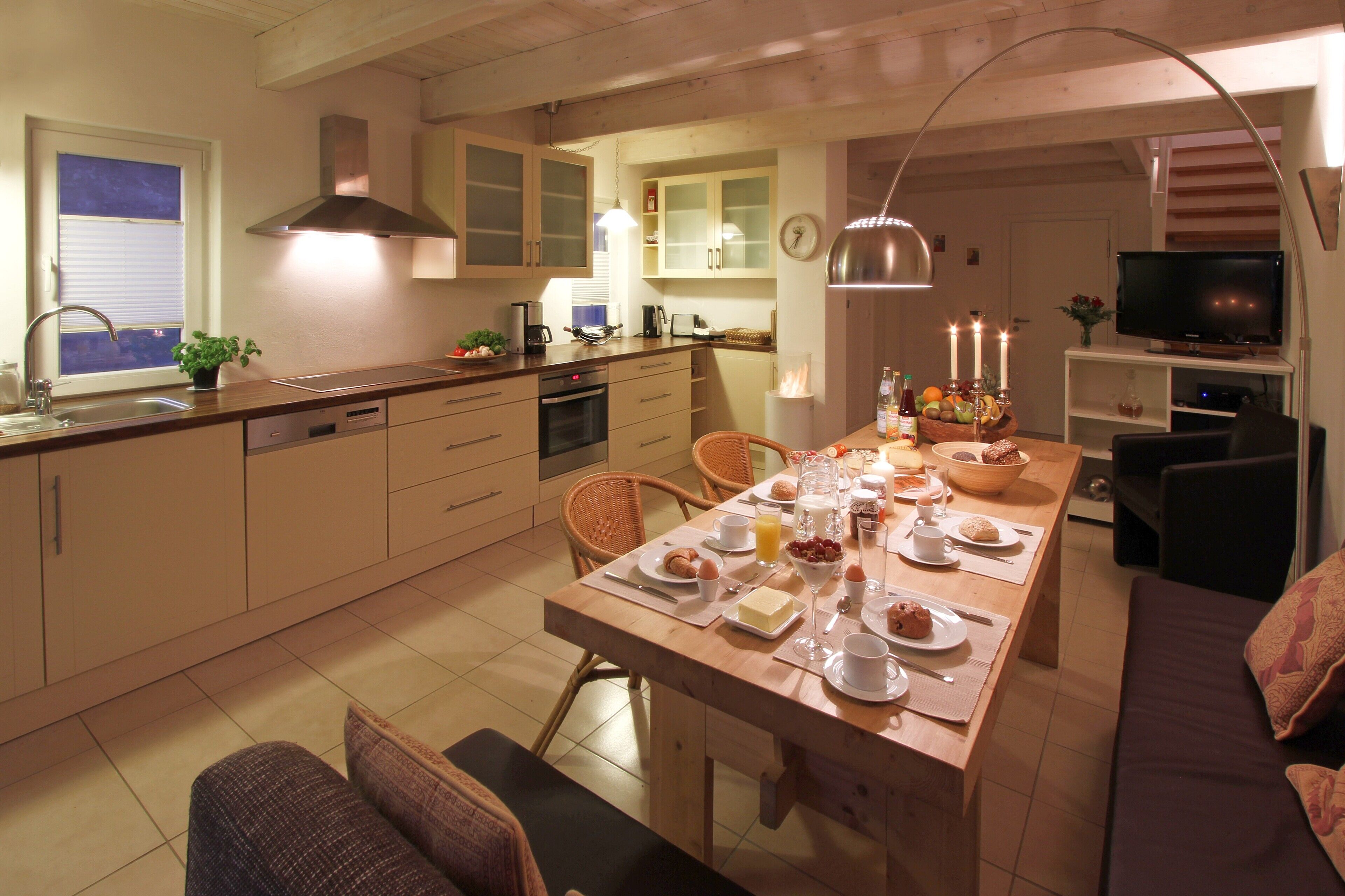 Comfortable and modern furnished townhouse in downtown Husum's