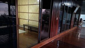 Family Bungalow for 6 People with Air Condition - Yai Nang Garden Homestay (Wiang Chai)
