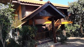 Family Bungalow for 6 People with Air Condition | Zustellbetten, kostenloses WLAN