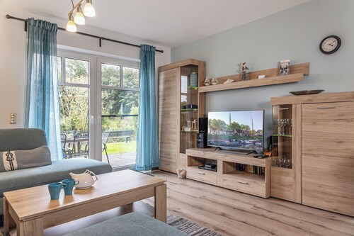 Platz satt: Dieses herrlich gelegene Reihenendhaus mit ca.