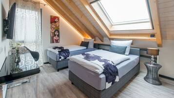 6 Schlafzimmer, Schreibtisch, Bügeleisen/Bügelbrett, kostenloses WLAN