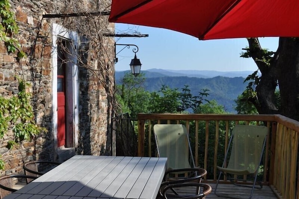 La terrasse du Grand Sourel avec vue panoramique