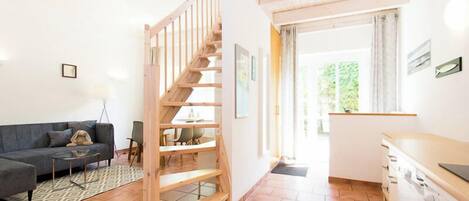 TV, DVD player, video library, stereo