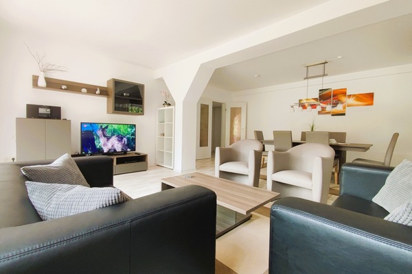 Wohnzimmer der Ferienwohnung MAXIMA 1 in Bad Arolsen Braunsen