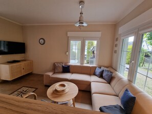 Unclassified image, 5 of 23, button - Bungalow 32 - Zinnowitz Skanepark vacation homes 31 and 32 (Zinnowitz)