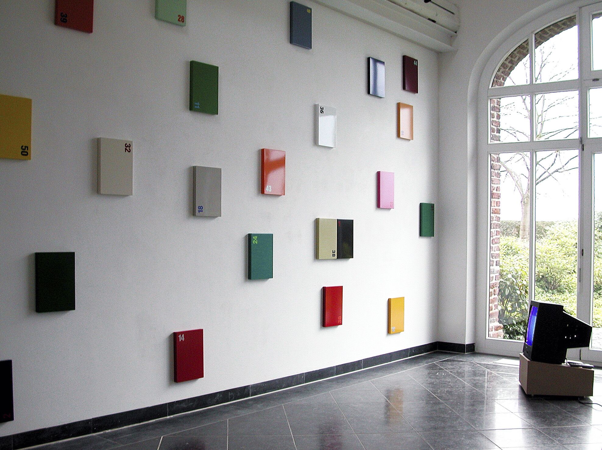exhibition hall - here exhibition Jürgen Paas "50 Farben"