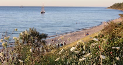 Family-friendly comfort apartment, 100m to the Baltic Sea beach, beautiful lagoon view