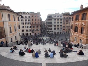 Imagen sin descripción, 3 de 24, botón