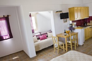 Lit parapluie, Wi-Fi gratuit, draps fournis