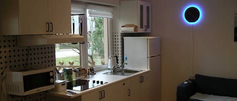 Refrigerador y microondas