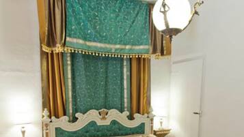 1 camera, Wi-Fi, lenzuola