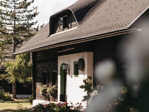 Uklassifisert bilde, 2 av 41, knapp