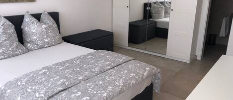 1 Schlafzimmer, Zimmersafe, WLAN, Bettwäsche