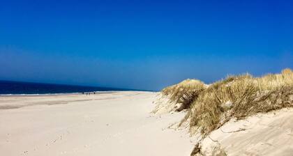 Cozy, bright maisonette apartment in the beautiful Frisian village of Keitum on Sylt â€ïž