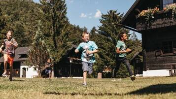 Enceinte de lâhĂ©bergement