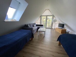 3 chambres, fer et planche à repasser, lit parapluie, Wi-Fi gratuit