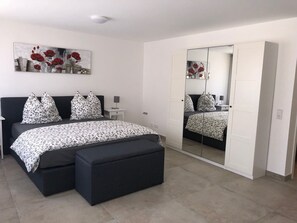 1 bedroom, in-room safe, WiFi, wheelchair access - S-AN Daily Room Stuttgart Center (Marco 3) (Stuttgart Ost)