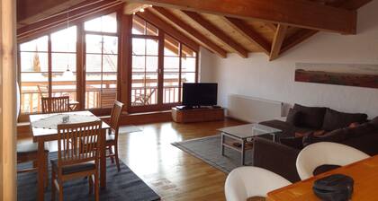 Family-friendly vacation apartment with a view of the Brauneck skiing area
