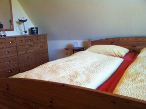 3 habitaciones, tabla de planchar con plancha y wifi gratis