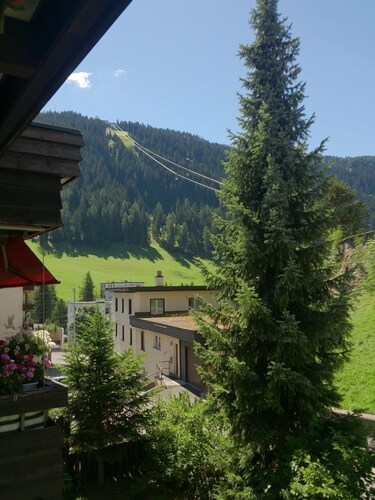 Cozy 2.5 room vacation apartment *** indoor pool-sauna, not far from pure nature.