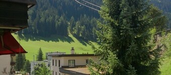 Cozy 2.5 room vacation apartment *** indoor pool-sauna, not far from pure nature.