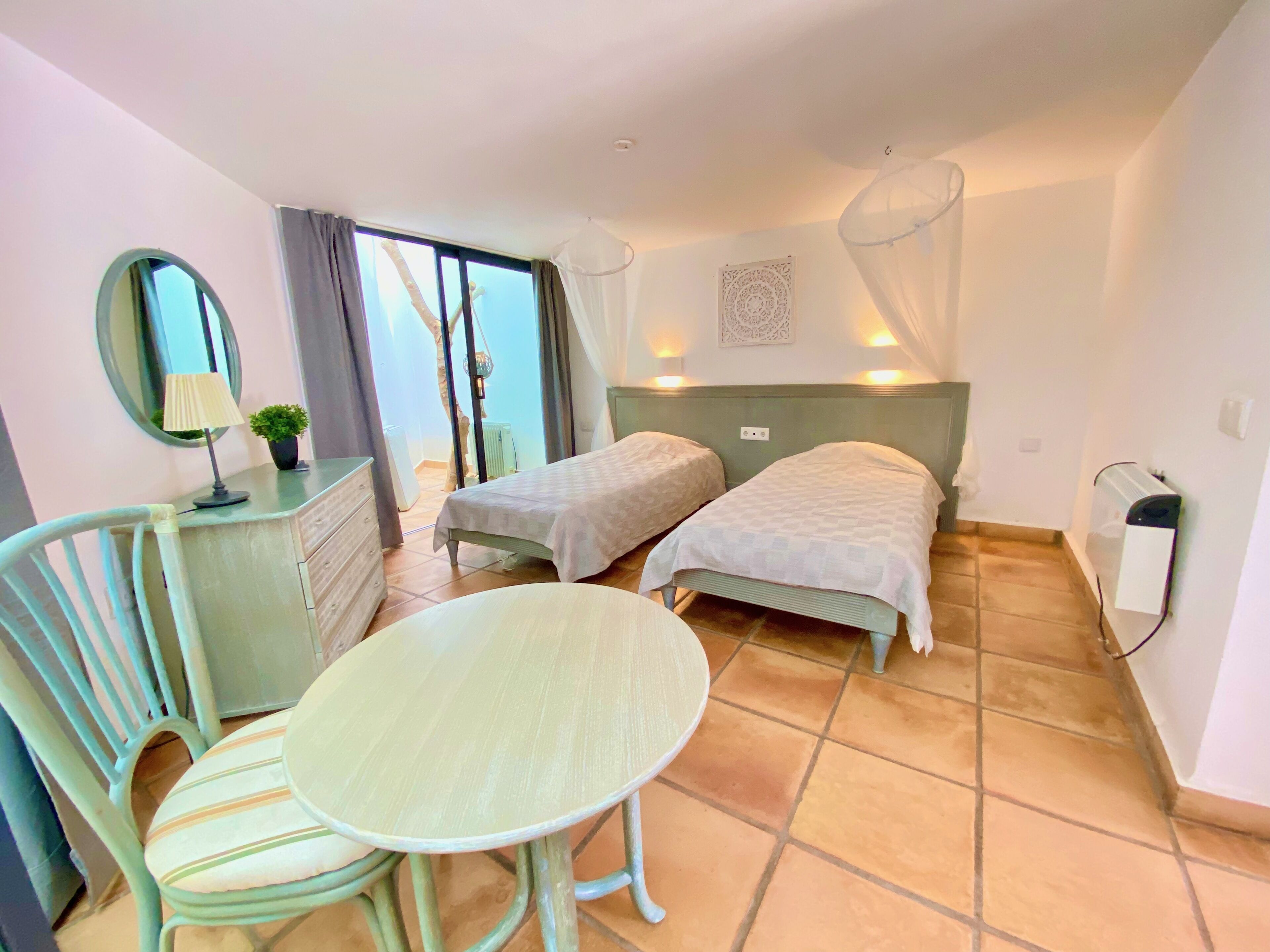 Grand Bungalow Avec Piscine, La Mer à Quelques Min., Cour D'intérieure Abritée - Costa Calma