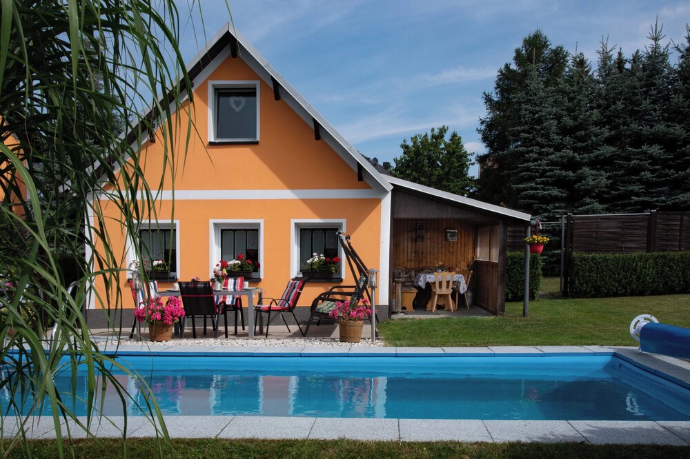 Holiday home with pool