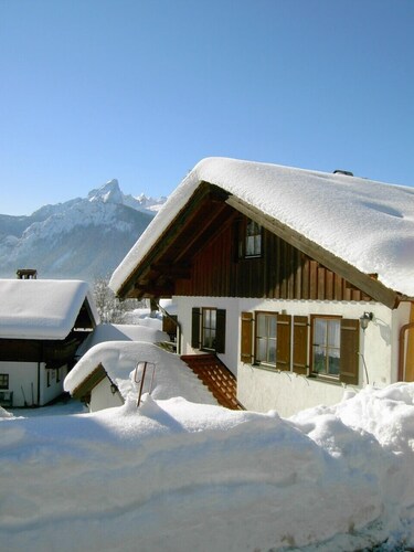 Sonnig, familienfreundlich, beste Lage f.Wanderer Skifahrer,Haustiere willkommen