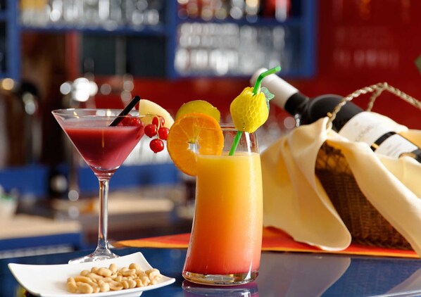 Unclassified image, 1 of 19, button