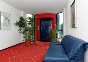 Imagen sin descripción, 5 de 19, botón