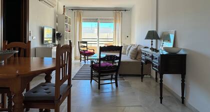 Wohnung (4 Zimmer, Küche 2 Bäder) in perfekter Lage für TAPAS & PLAYA