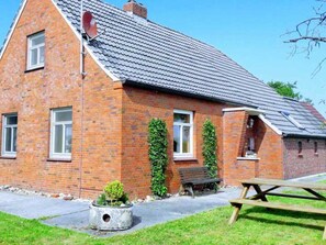 Exterior - Liebermann, Andrea and Jochem Haus Nordseebrise - Holiday home Nordseebrise, (Holtgast)