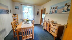 تناول الطعام