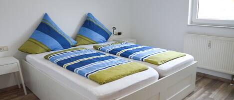 1 bedroom, travel cot, free WiFi, bed sheets