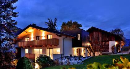 Five minutes from Brixen's old town and yet in the countryside