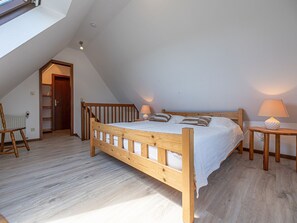 3 soveværelser, skrivebord, weekendseng, Wi-Fi