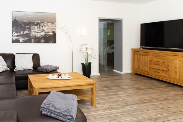 Smart TV, fireplace, ping pong - Vacation apartment at Höpen - Lüneburg Heath (Schneverdingen)