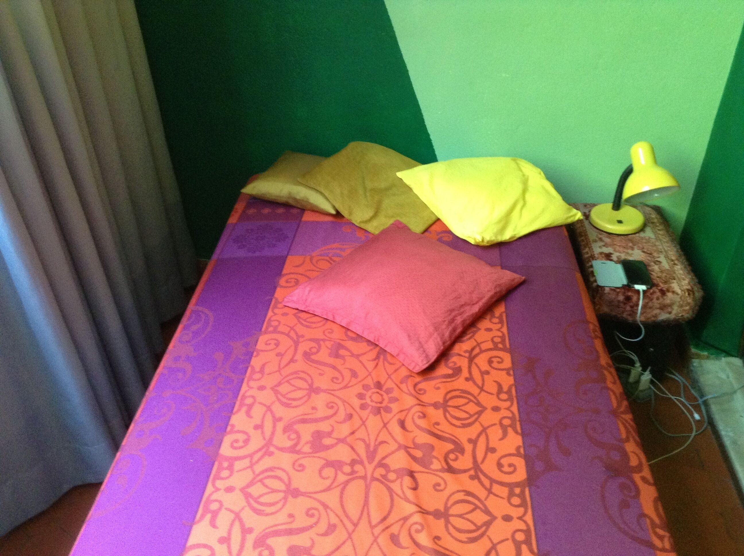 great holiday flat in Leme, Copacabana, with partial sea view from the 3 rooms