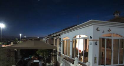 Fantastinen loma auringon maalla