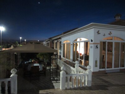 Fantastic holiday in the land of the sun, in a lovely Villa with pool.