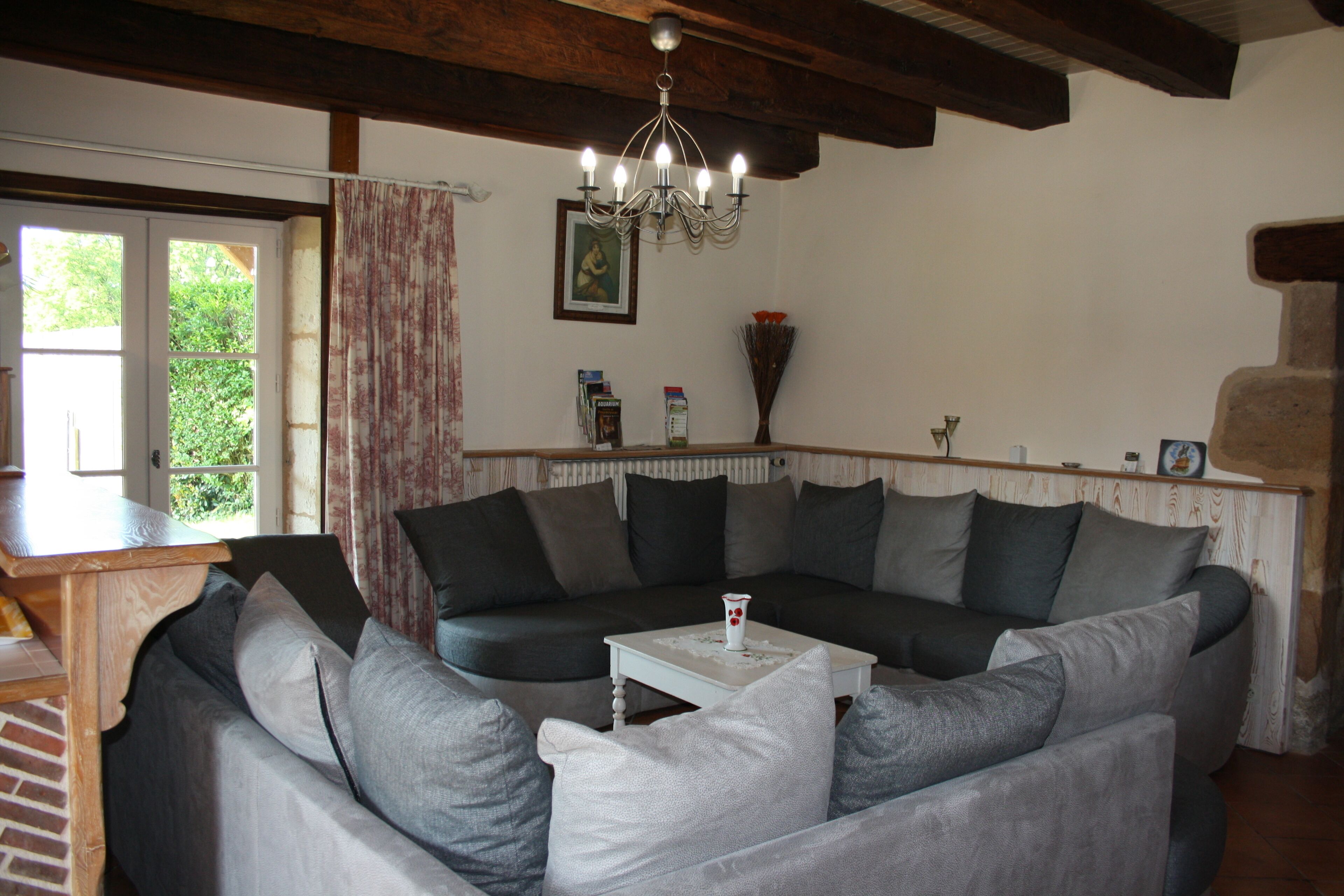 The Domain La Rebière welcomes you to its three holiday homes.