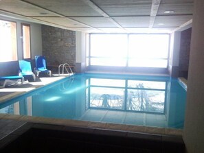 Piscine couverte, piscine chauffée