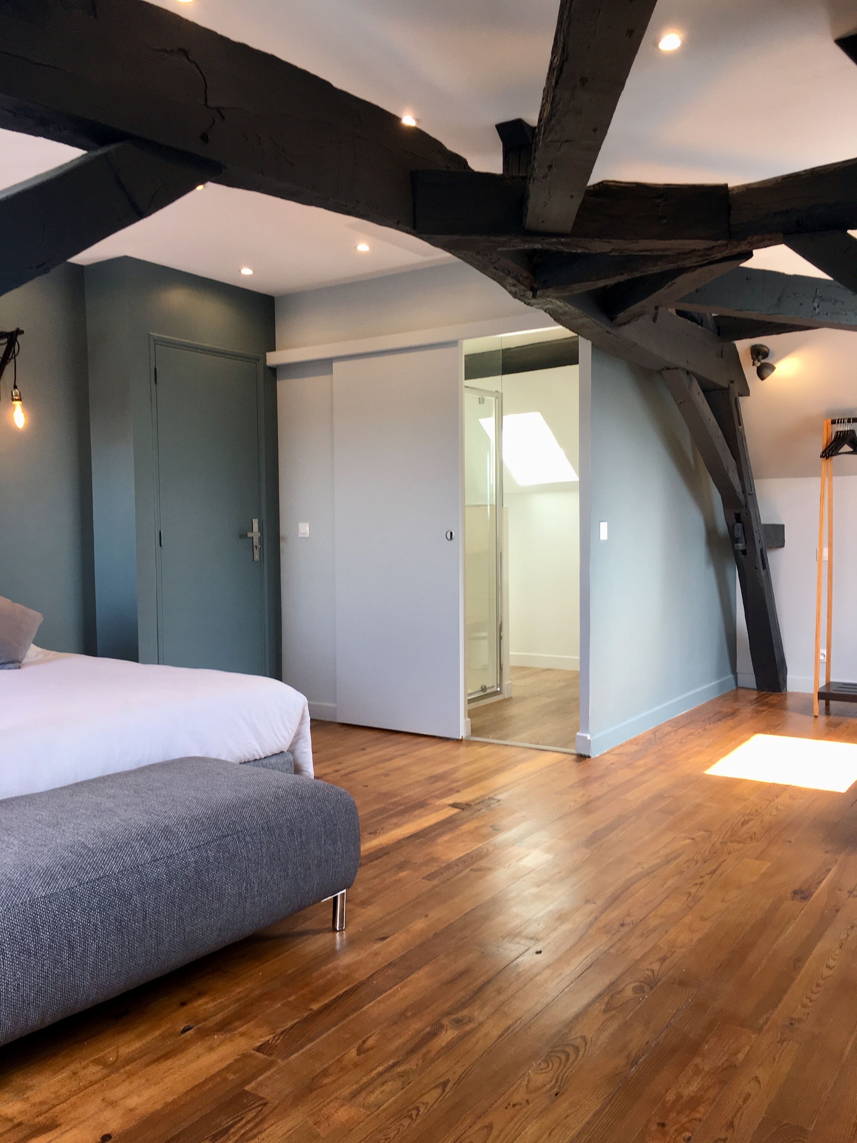 3 habitaciones y caja de seguridad en la habitación 