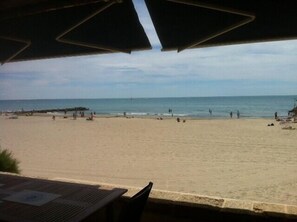 On the beach, sun-loungers - Rental palavas-carnonmaison on the beach (Palavas-les-Flots)