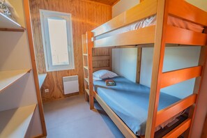 2 bedrooms